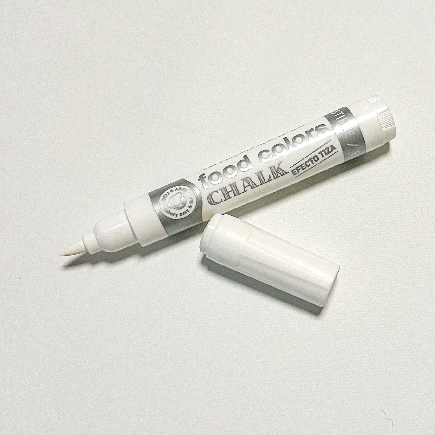 White Chalk Edible Ink Marker by DripColor – BeskeBakes